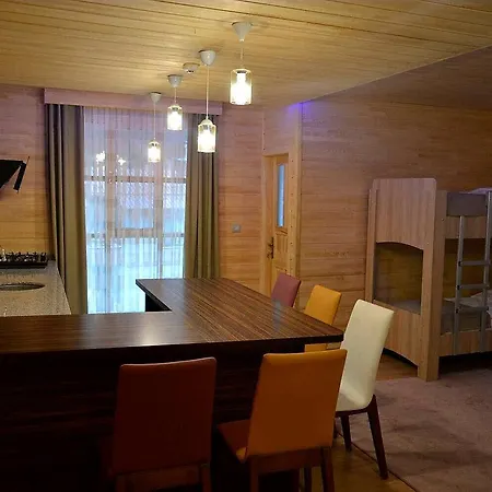 Gold Hotel apartamentowy 2*