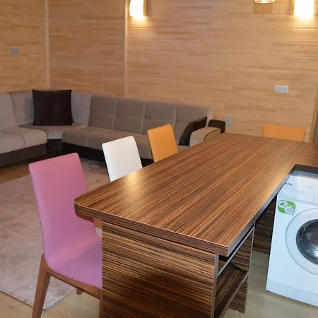 Hotel apartamentowy Gold 2*