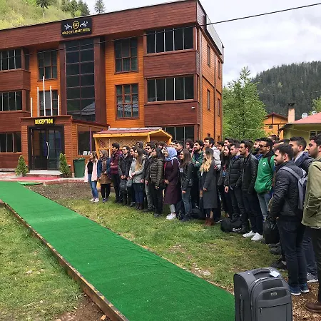 Gold Hotel apartamentowy 2*